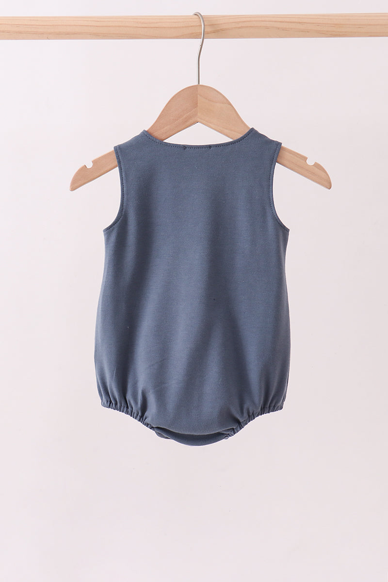 Blue whale applique bubble