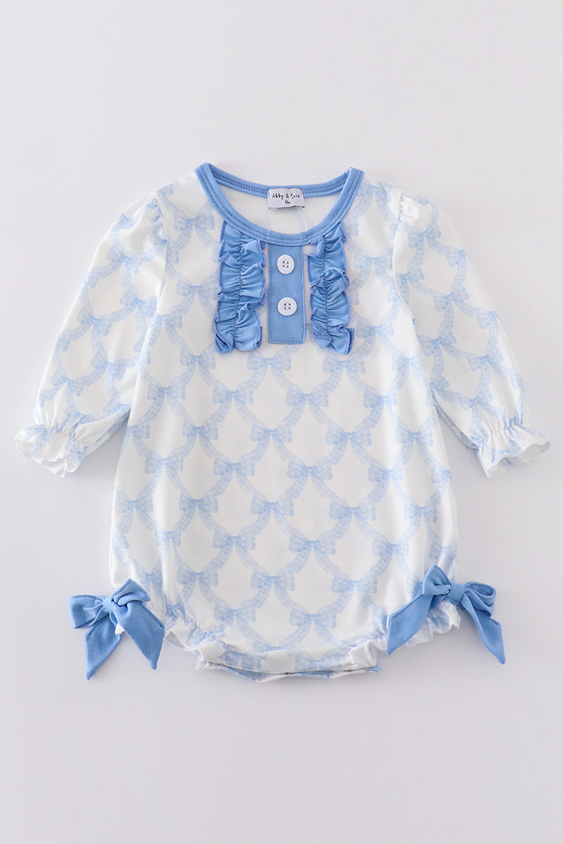 Blue bow ruffle bubble